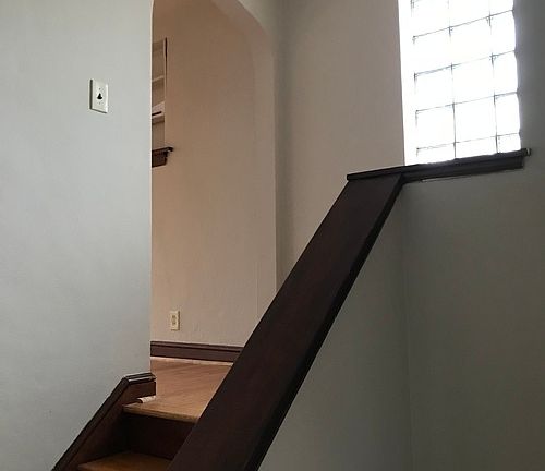 2nd image of 5061 Oleatha Ave #2F