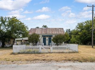 904 Avenue F, Cisco, TX 76437