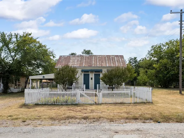 904 Avenue F, Cisco, TX 76437