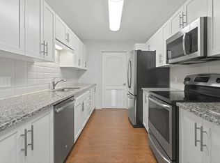 Mapleton Estates Apartments, Moncton, NB E1C 0S4