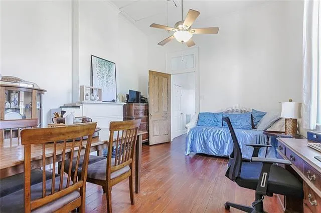 2 bed, 1.0 bath, 1200 sqft, $1,795 — Photo 3