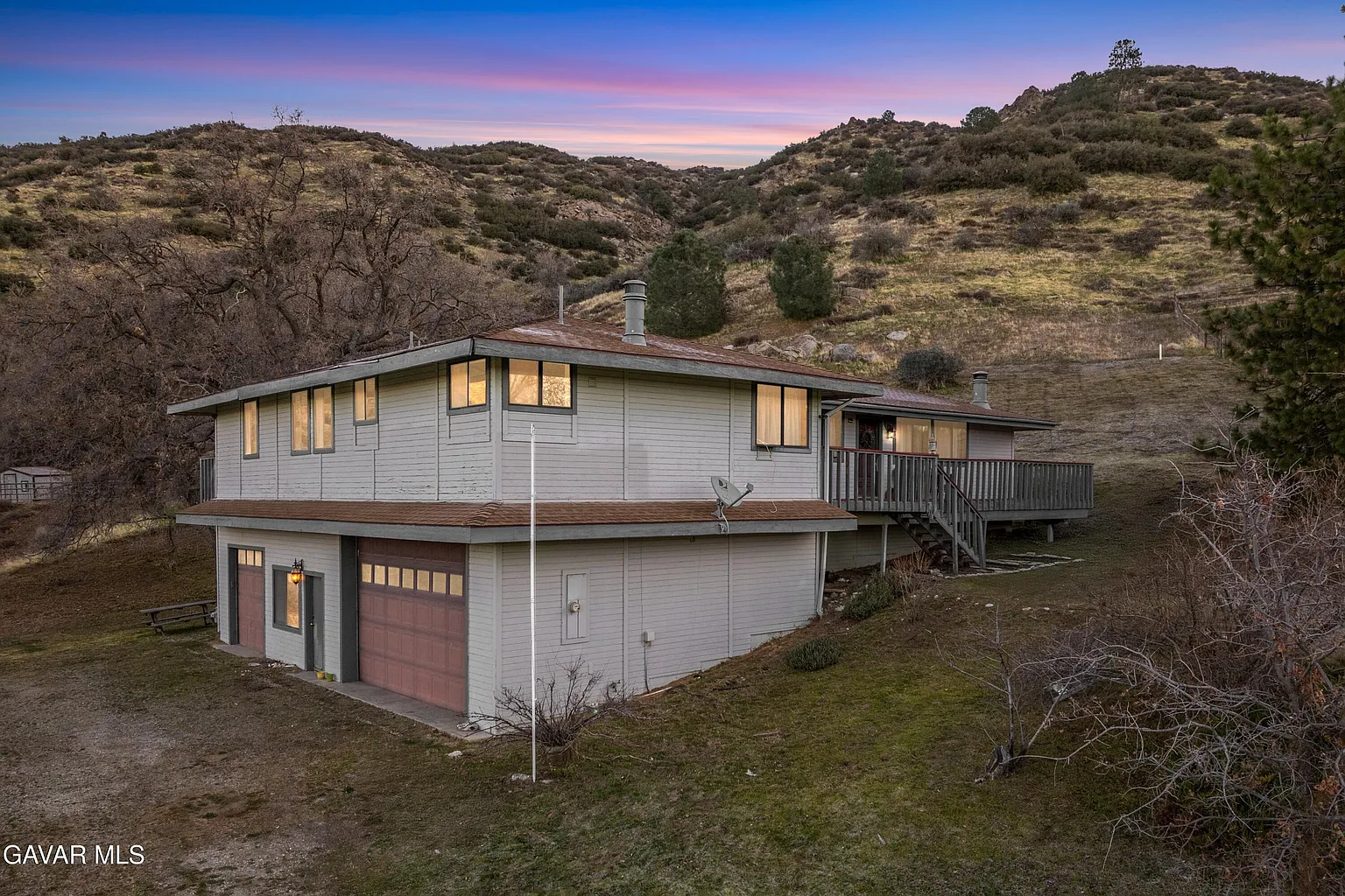 26181 Bear Valley Rd photo 1