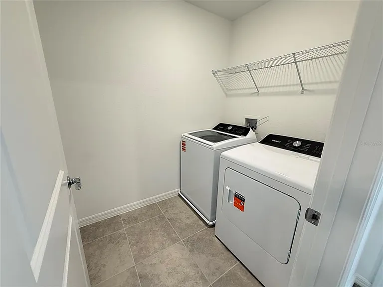 11411 Harborview St — Photo 14