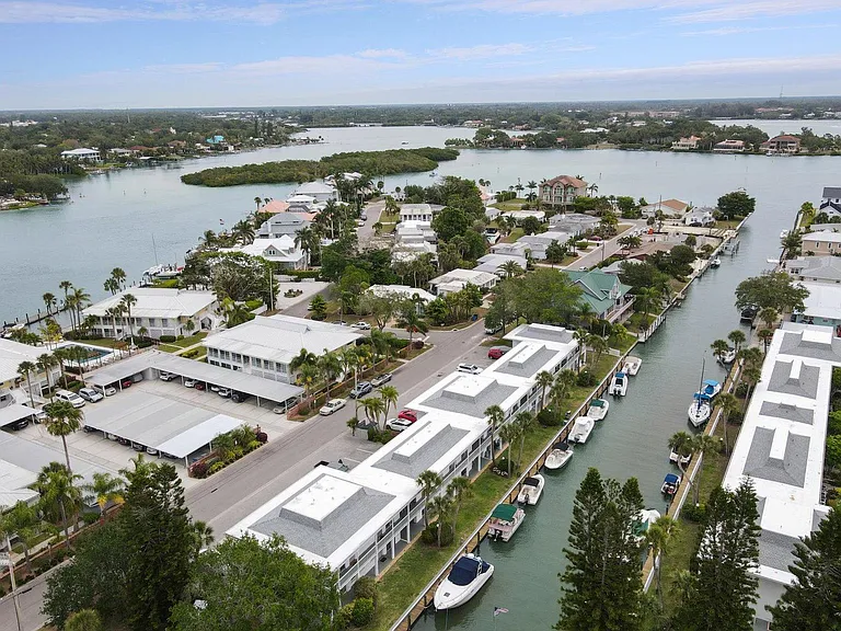 1001 Inlet Cir #271 — Photo 32