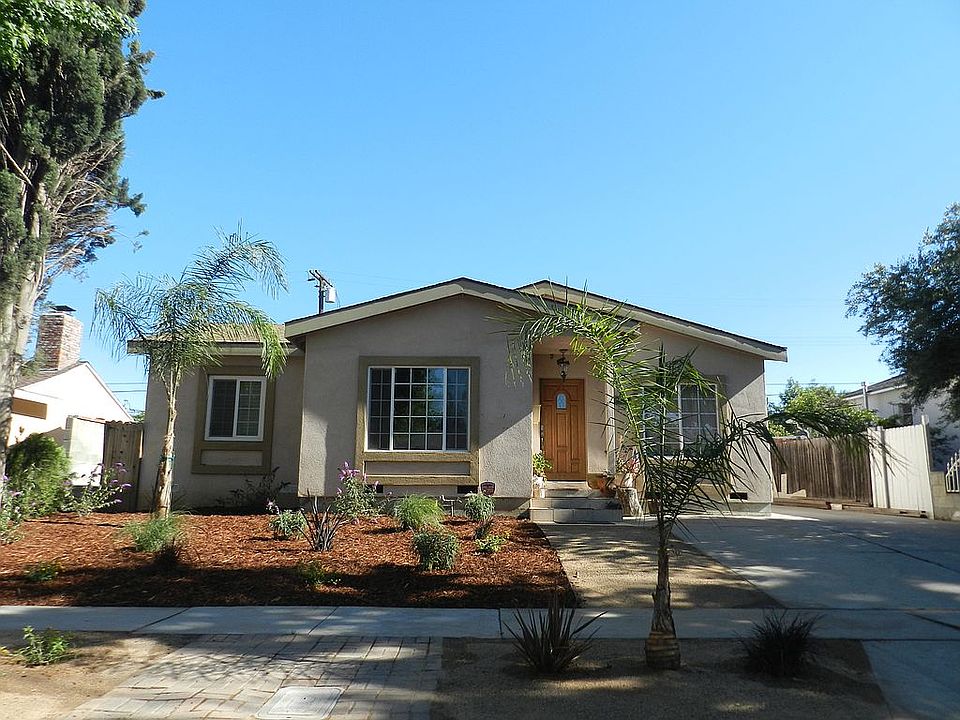1st image of 17462 Emelita St