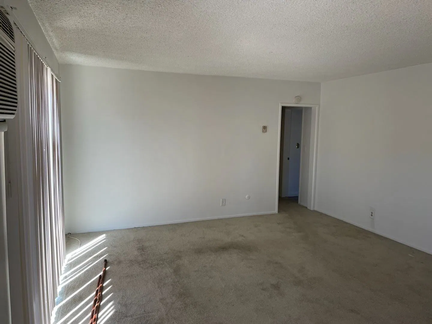 Apt 800 Chapel — Photo 2