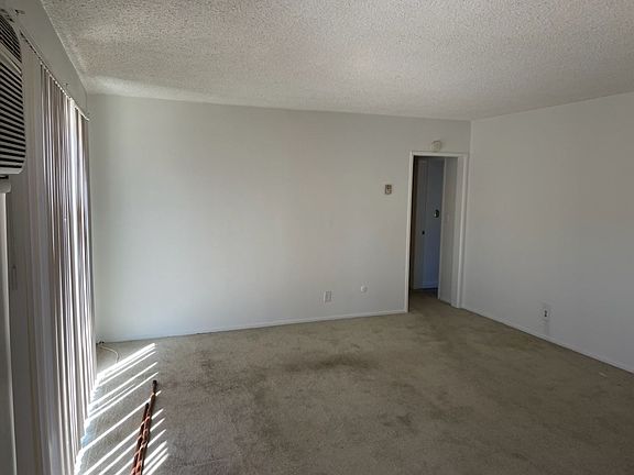 2nd image of 800 S Chapel Ave #B