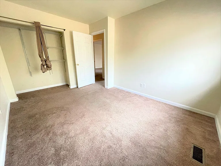 254 Brookberry Cir — Photo 34