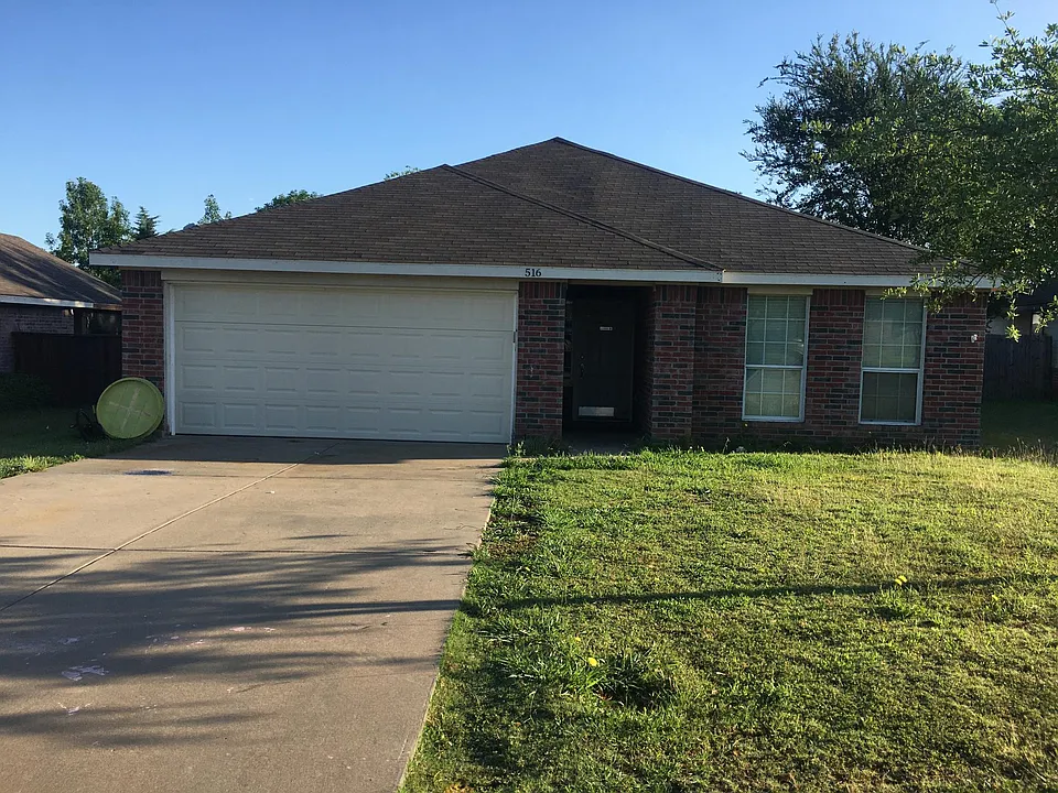 516 Harvard Dr