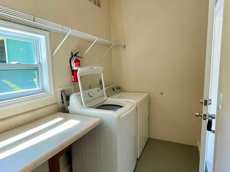 7260 Blue Shore Rd — Photo 4