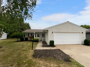 38670 Chestnut Ridge Rd, Elyria, OH 44035