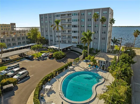 1900 Clifford St APT 306, Fort Myers, FL 33901