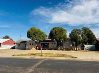 607 SW 2nd St, Seminole, TX 79360