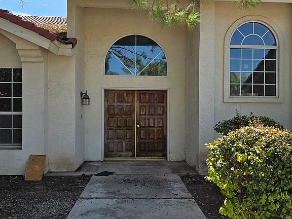 2nd image of 7609 Live Oak Way
