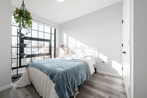 Rented by Joel Scharf, LREB | media 45