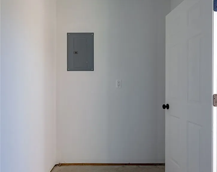 105 Brewer Dr #2 — Photo 18