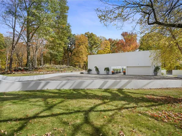 187 Hook Road, Bedford, NY 10506