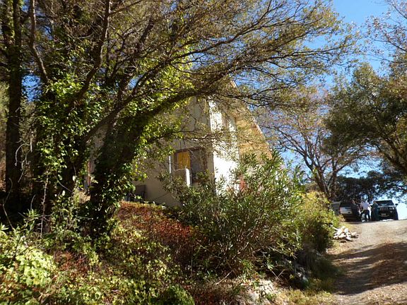 Circular Drive on large lot