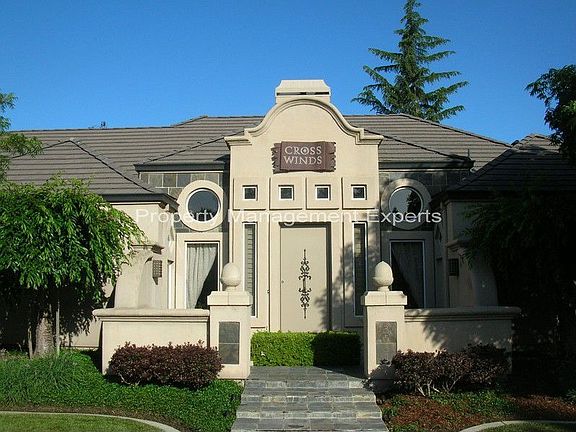 2nd image of 3537 Morningside Dr