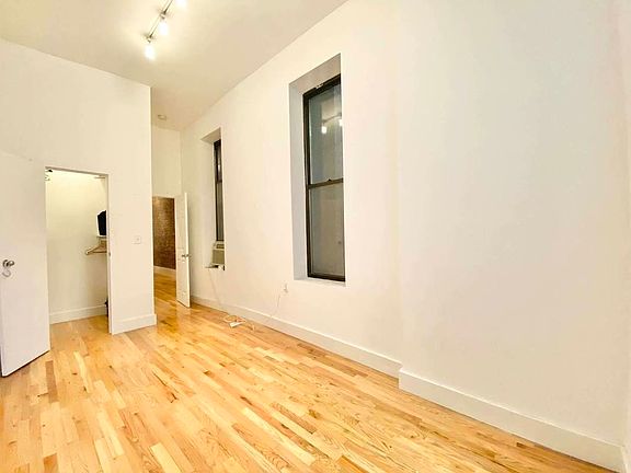 5th image of 474 W 146th St #1E