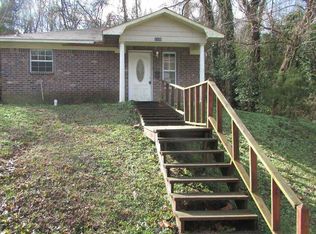 1110 Mundy St, Vicksburg, MS 39183
