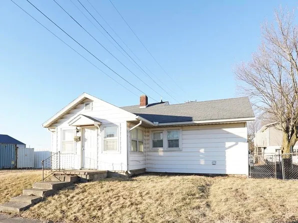 1716 W 2nd St, Marion, IN 46952