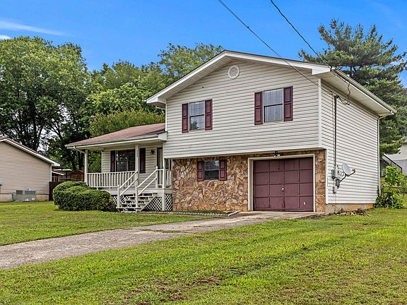 3rd image of 155 Gwen Dr