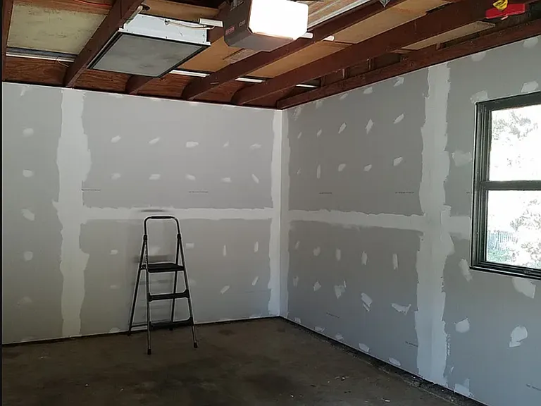 7110 Bond St — Photo 23