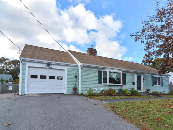 57 Webbers Path, West Yarmouth, MA 02673