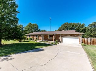 2387 White Oak Rd, Rogersville, MO 65742