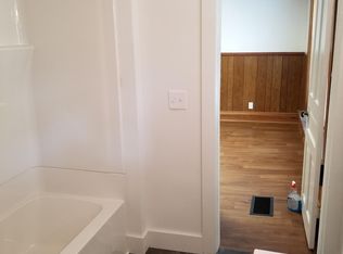 204 South St APT 2, Chelsea, MI 48118
