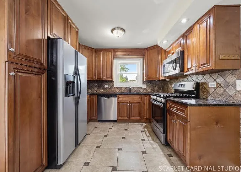 235 Westbrook Cir — Photo 8
