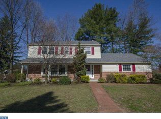 2512 Grant Rd, Broomall, PA 19008