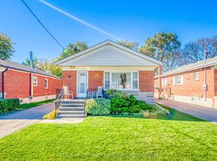 78 Gilroy Dr, Toronto, ON M1P 2A1