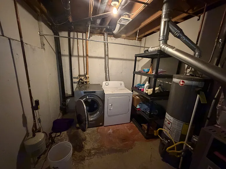 900 Ponderosa Way #A — Photo 15