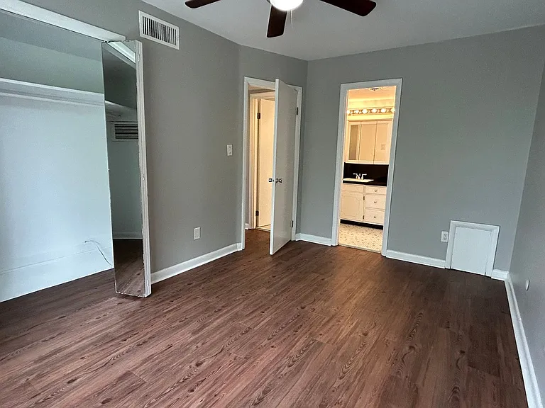1317 27th Pl S #2700-2704 — Photo 4