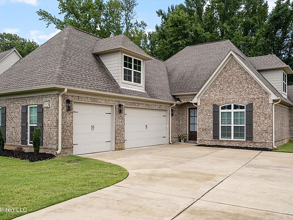 2nd image of 3625 Bailey Ln