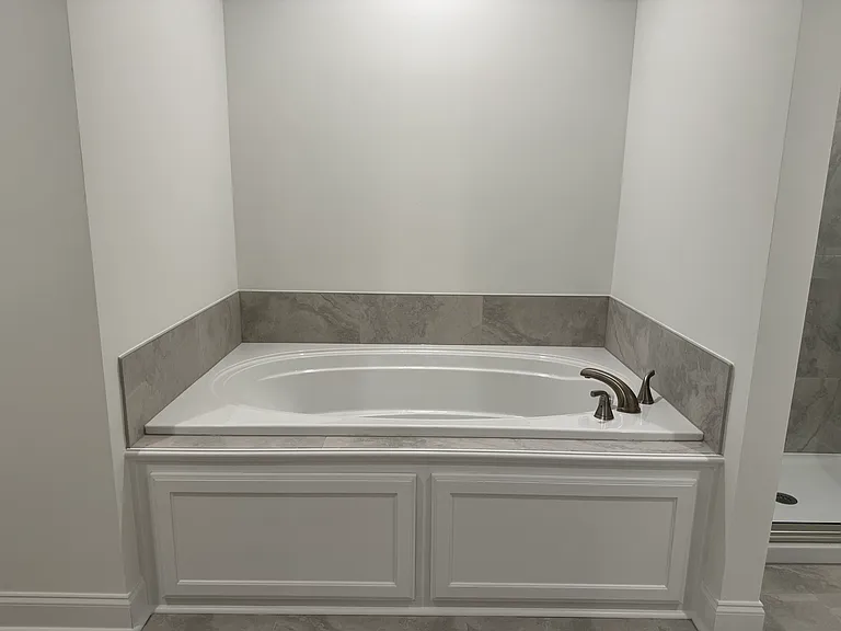 107 Lilian Ln #107 — Photo 6