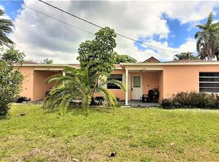 235 145th Ave E, Madeira Beach, FL 33708