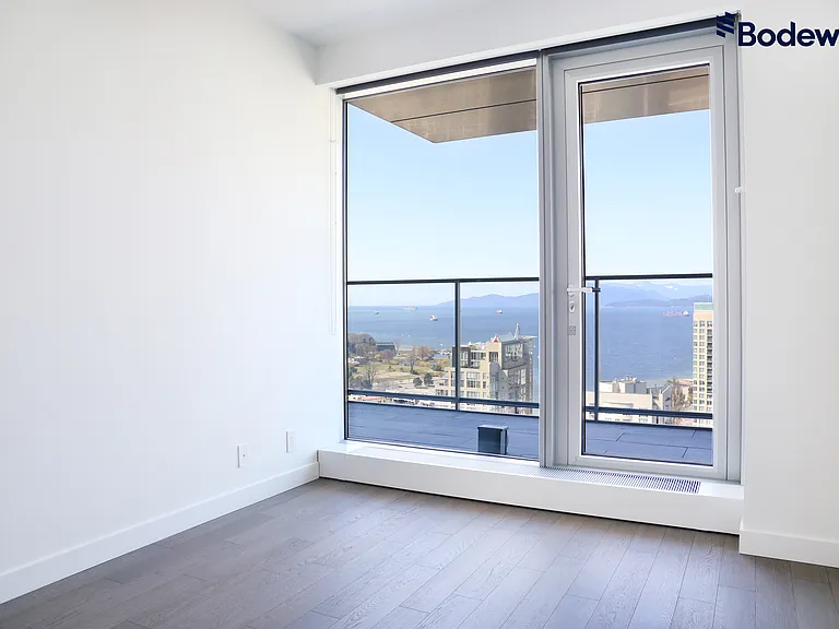 1480 Howe St #3605 — Photo 1