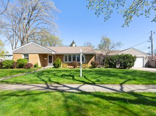 1151 Alfini Dr, Des Plaines, IL 60016