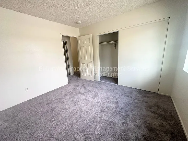 11140 Duncan Ave #A — Photo 14