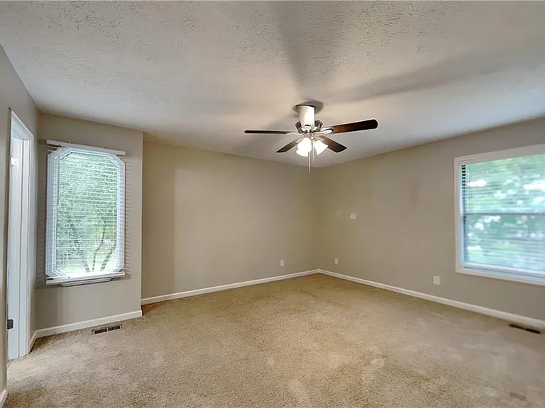 6606 Catawba Dr — Photo 14