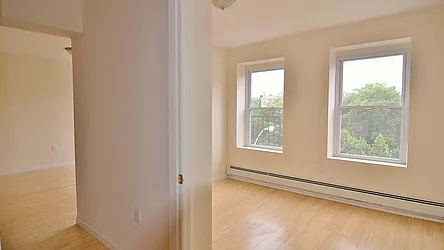 Rented by Park Property Advisors