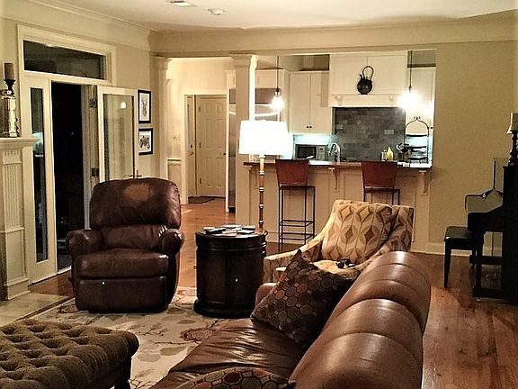 5th image of 3201 N Hill Dr