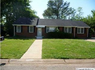 811 Stanhope Dr NE, Huntsville, AL 35801