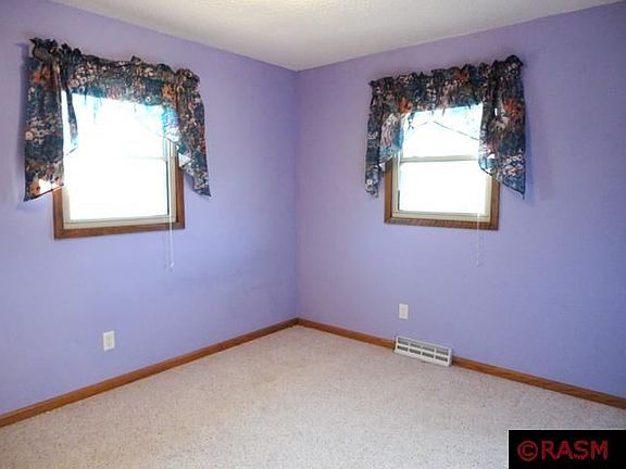 4th image of 112 Shamrock Dr