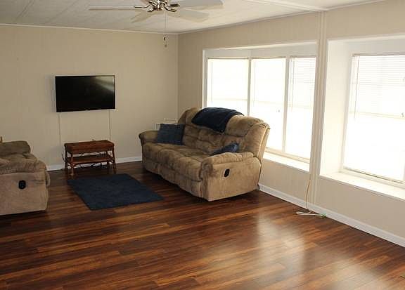 2nd image of 31 Jurua Ct