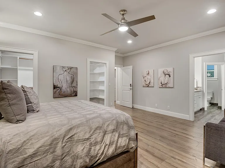 552 Coe Ave — Photo 22