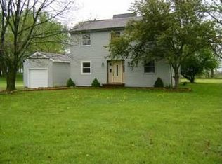 955 Bickel Church Rd NE, Baltimore, OH 43105